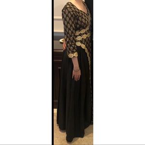 Unique two piece wear